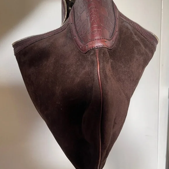 ✨ Vintage Gucci Horsebit Suede Hobo Bag - Picture 8 of 14